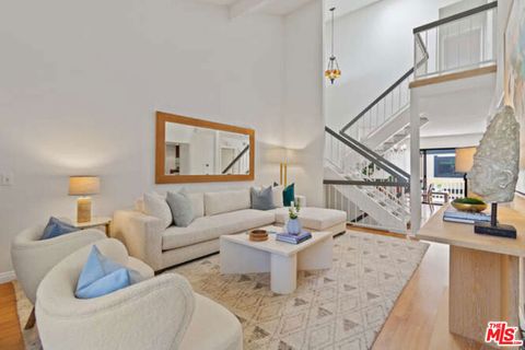 5008 Timberlake Terrace Culver City CA 90230