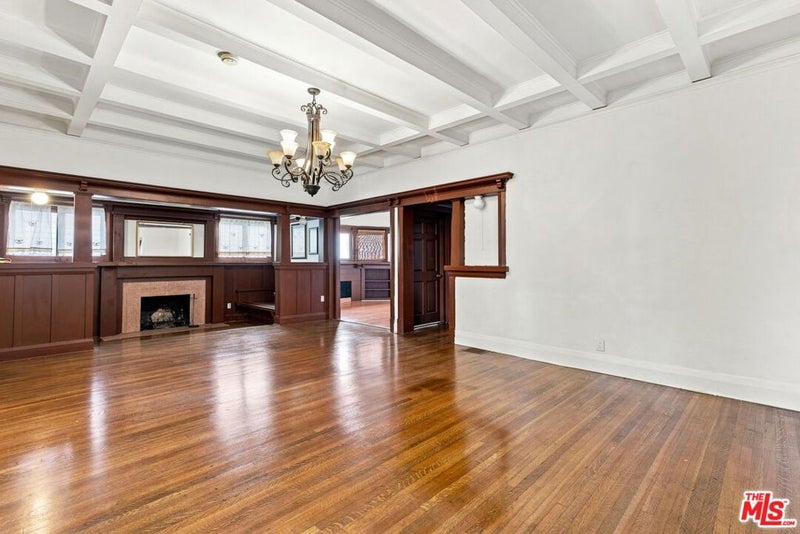 920 W 20th Street