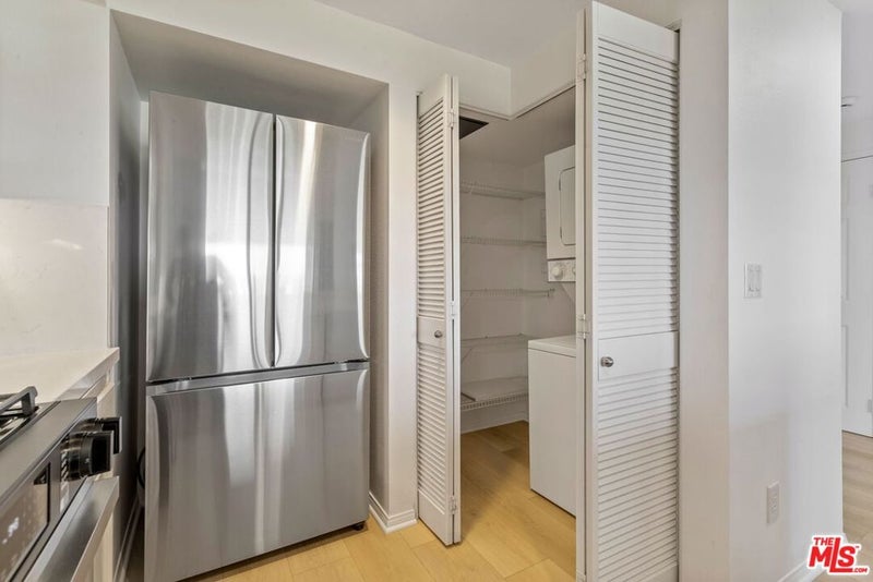 13200 Pacific Promenade 438