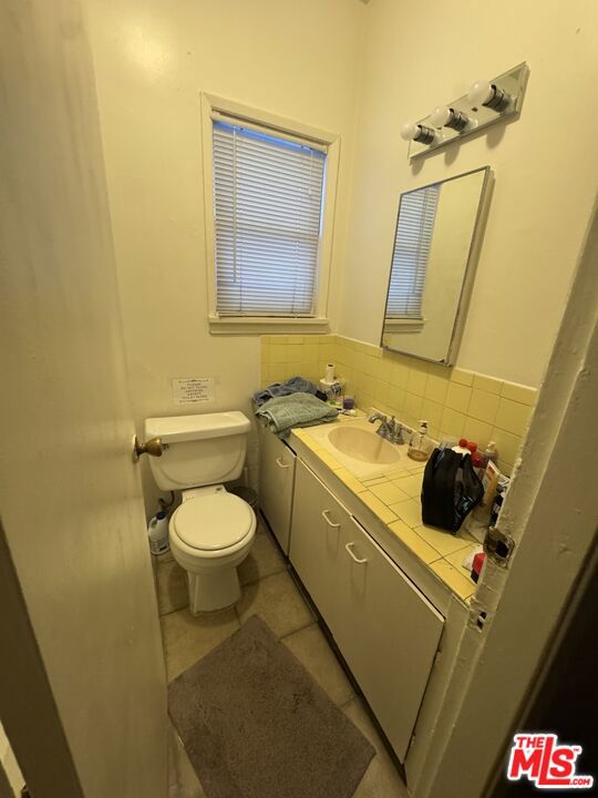 20 -22 Breeze Avenue