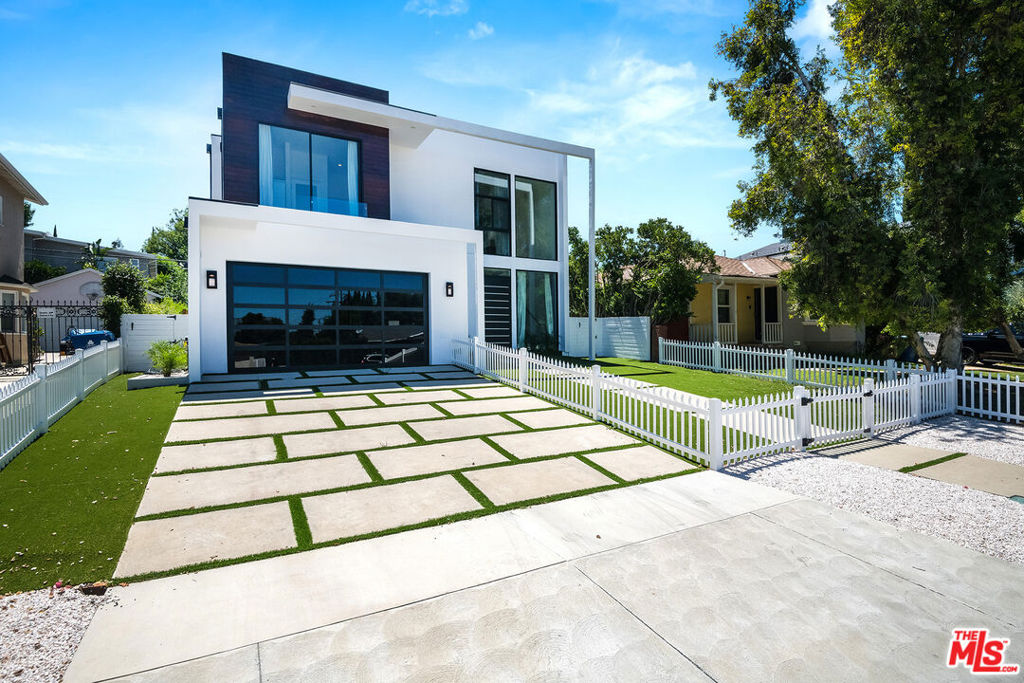 18016 Valley Vista Boulevard