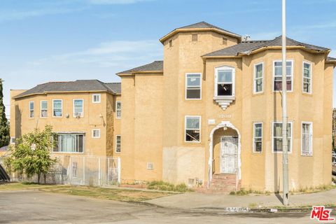 3209 Dobinson Street Los Angeles CA 90063