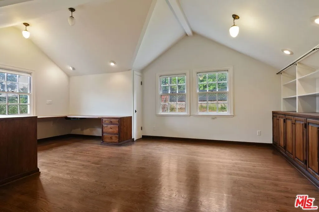 Los Angeles, California 90024, United States, 5 Bedrooms Bedrooms, ,5 BathroomsBathrooms,Residential,Active,198373