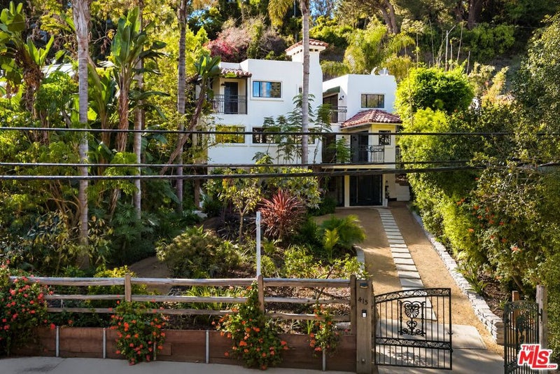 415 W Rustic Road