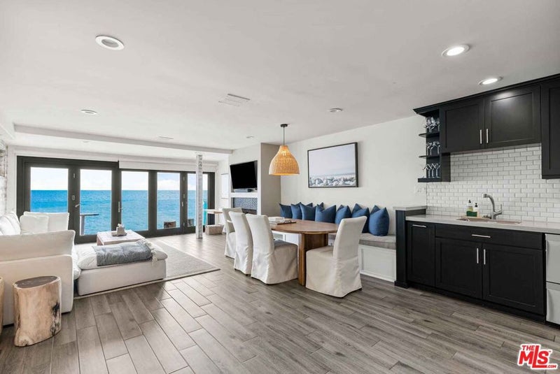 20460 Pacific Coast 2