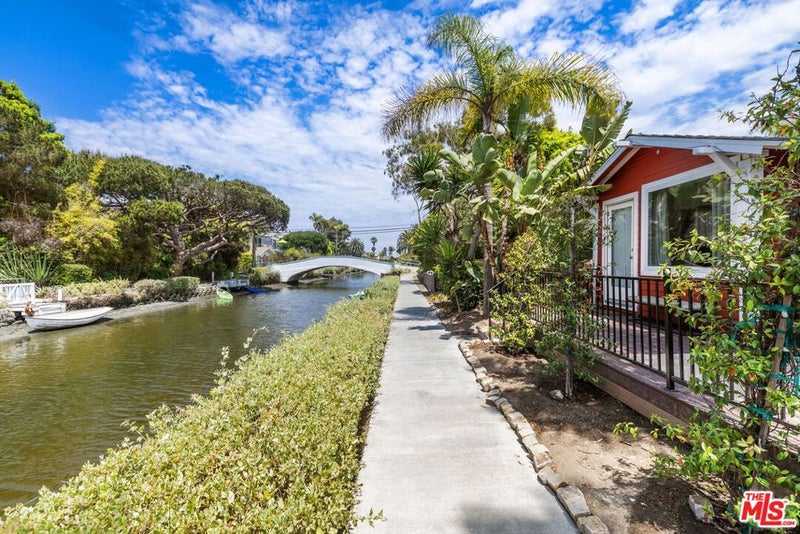 232 Howland Canal