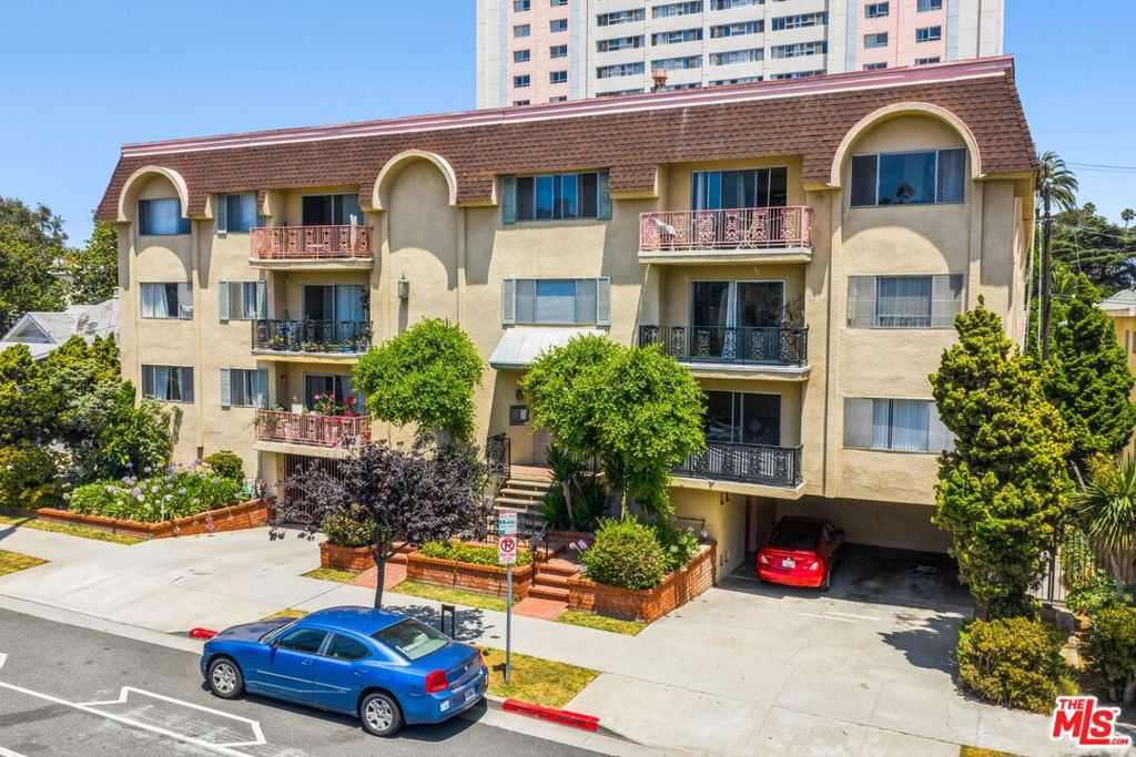 Properties 2 1117 6th Street
