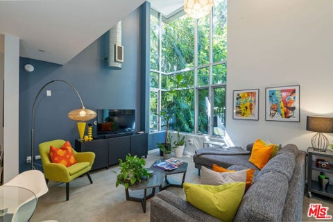 Photo of 1120 N El Centro Avenue #5, Los Angeles, CA 90038 (MLS # 26990689)