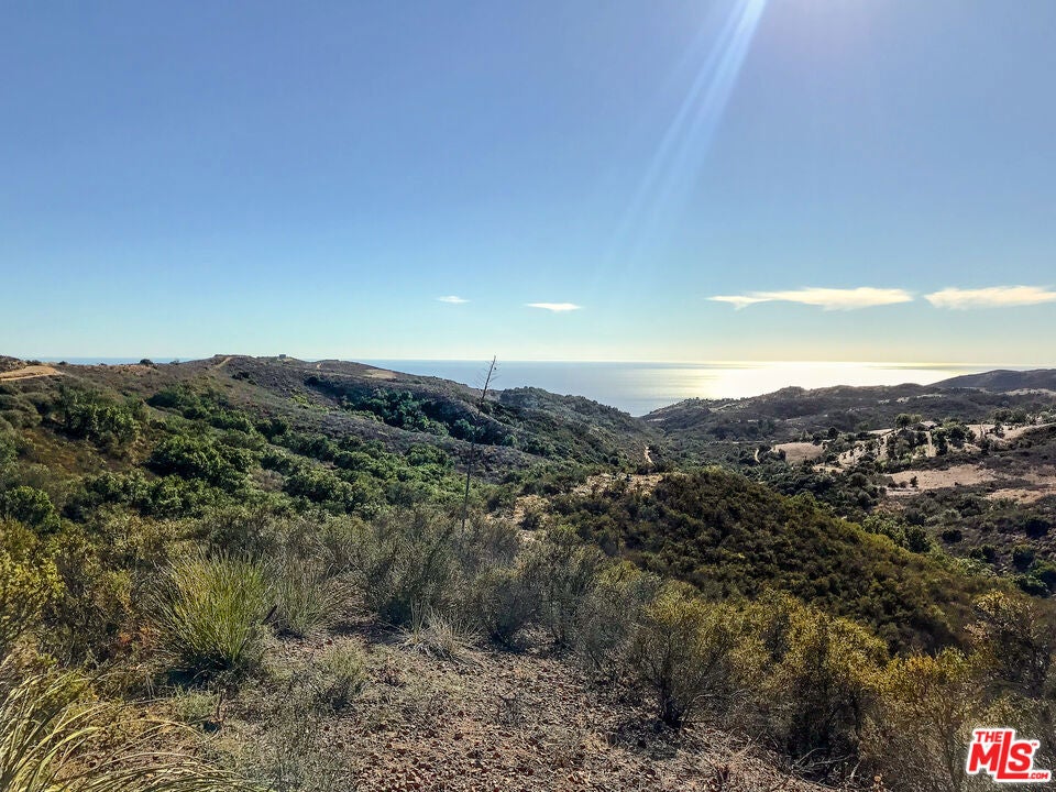 0 Encinal Canyon Rd