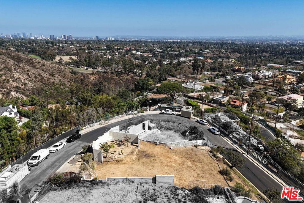 1339 Chautauqua Boulevard