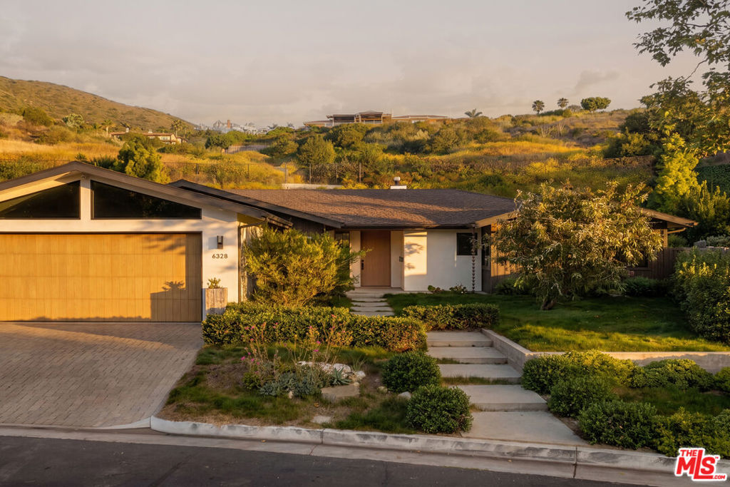6328 Paseo Canyon Drive