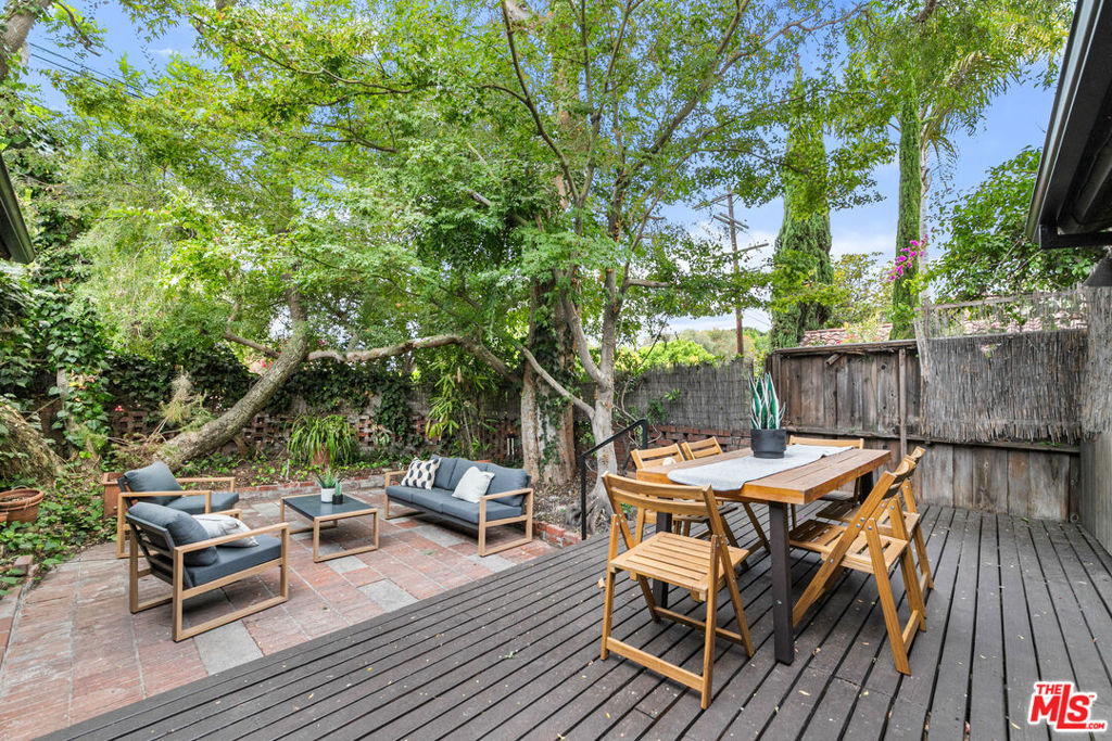 3147 Waverly Drive