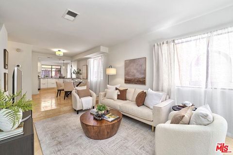 10929 Morrison Street 4 North Hollywood CA 91601