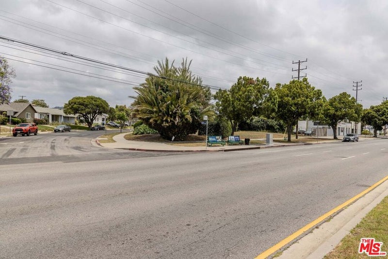 1848 S Ogden Drive