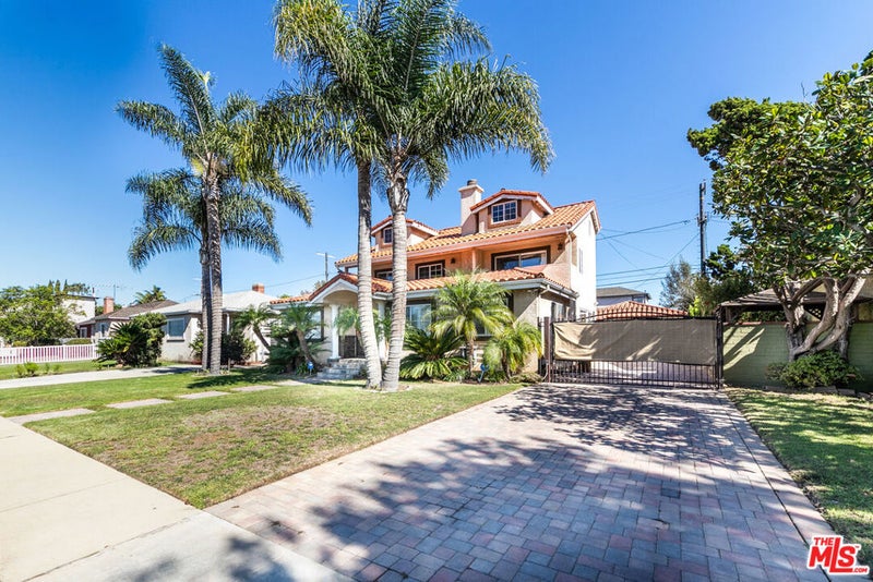 3312 Grand View Boulevard
