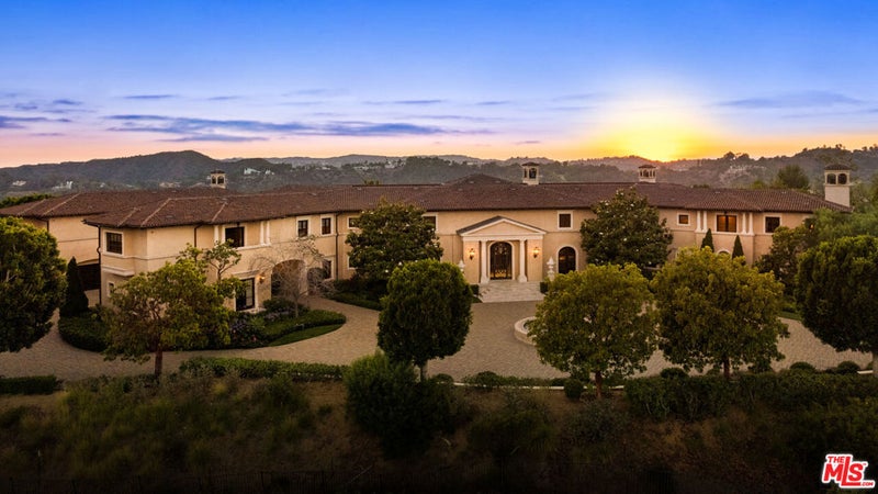 10 Beverly Ridge Terrace