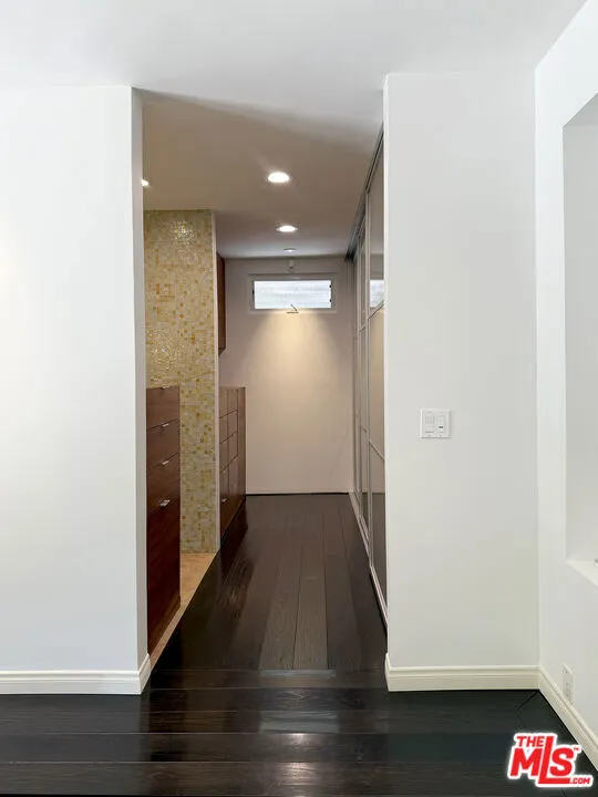 Studio City, California 91604, United States, 3 Bedrooms Bedrooms, ,3 BathroomsBathrooms,Residential,Active,193495