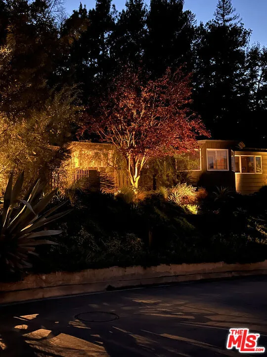 Studio City, California 91604, United States, 3 Bedrooms Bedrooms, ,3 BathroomsBathrooms,Residential,Active,193495