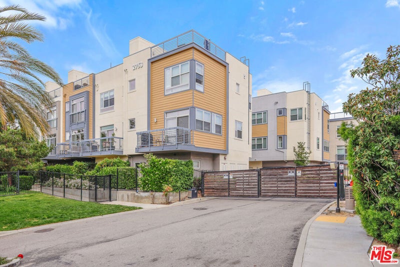 2753 Waverly Drive 1003