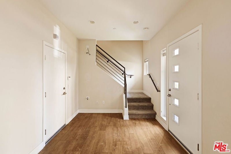 2753 Waverly Drive 1003