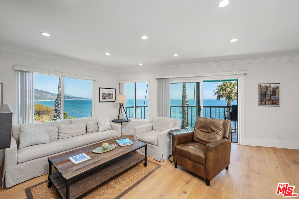 26666 Seagull Way C212