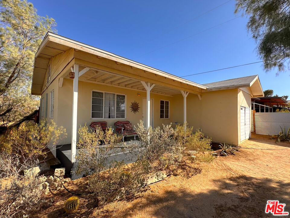 61855 Valley View Circle
