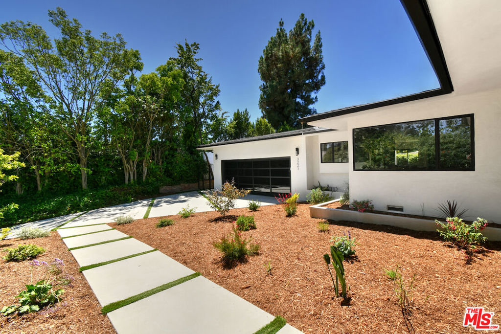 Properties 4 3221 Elvido Drive