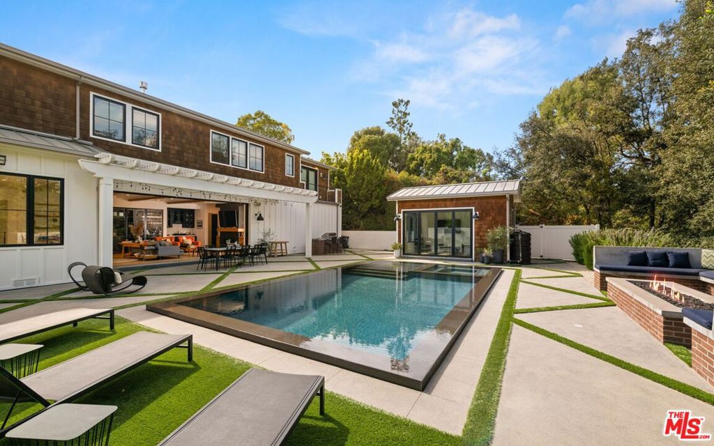 Properties 3 16101 Royal Mount Drive