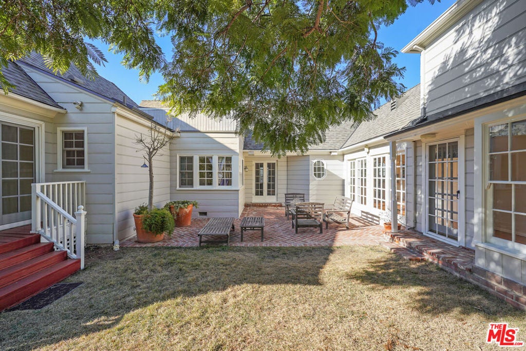 266 Denslow Avenue