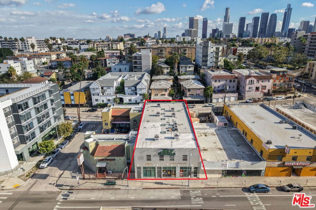 176 S Alvarado Street