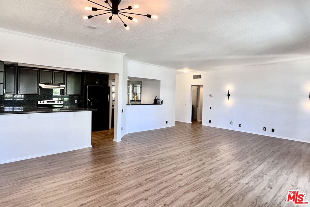 8960 Cynthia Street 109