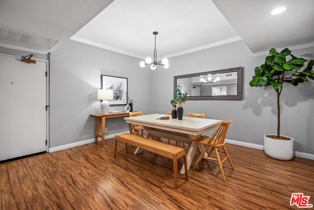 8160 Manitoba Street 208