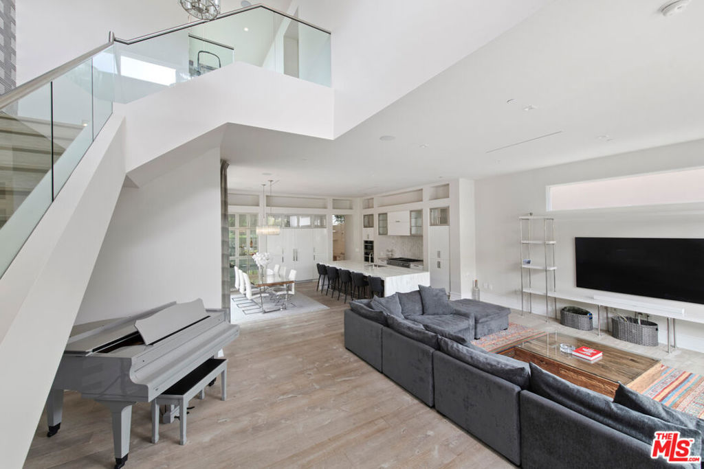 5904 Village Drive