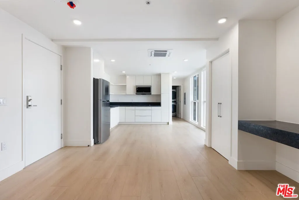 Cypress, California 90630, United States, ,1 BathroomBathrooms,Residential,Active,239291