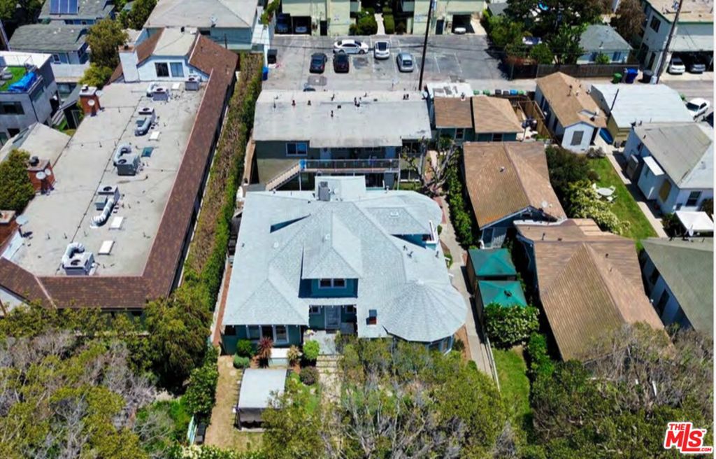 Properties 4 1815 10th Street