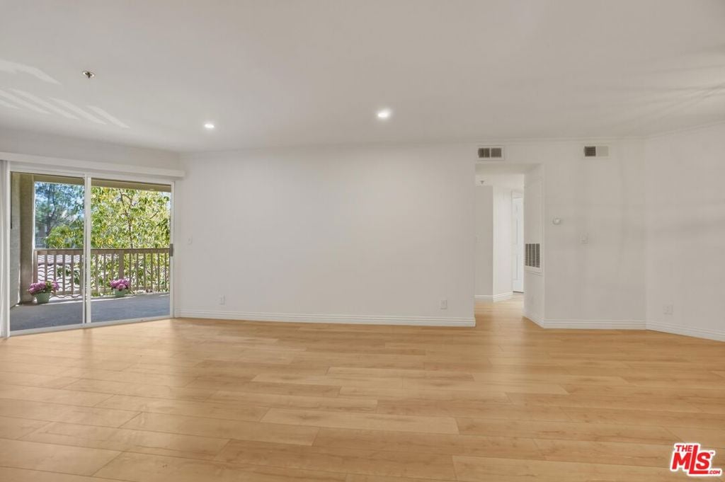 675 Oak Run Trail TL301