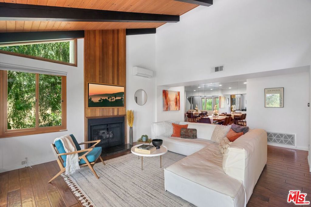 Properties 3 4618 Abargo Street
