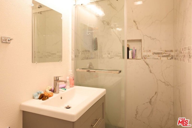1475 W 28th Street