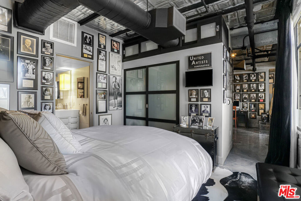 6253 Hollywood Boulevard 903