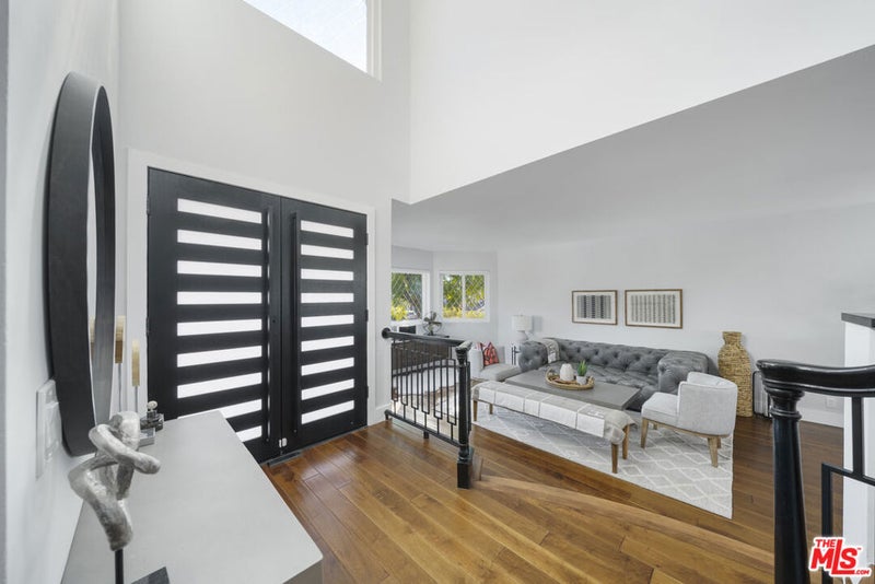 1515 Sunbluff Drive