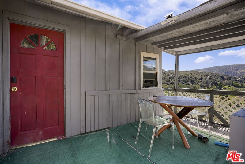 17565 Lone Pine Trail