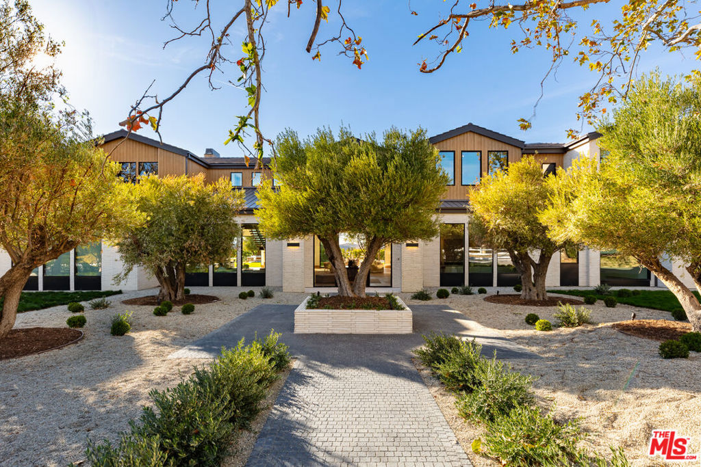 25151 Jim Bridger Road