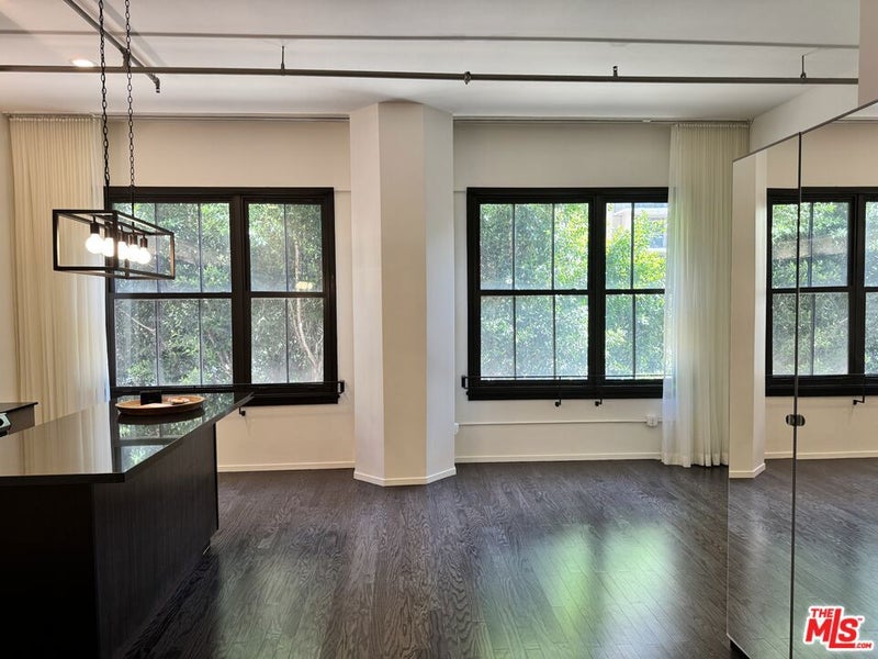 1645 N Vine Street 303