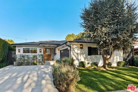 2554 Amherst Avenue Los Angeles CA 90064