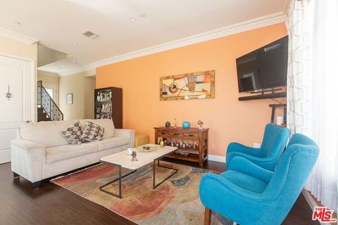 7617 Lilly Way North Hollywood CA 91605