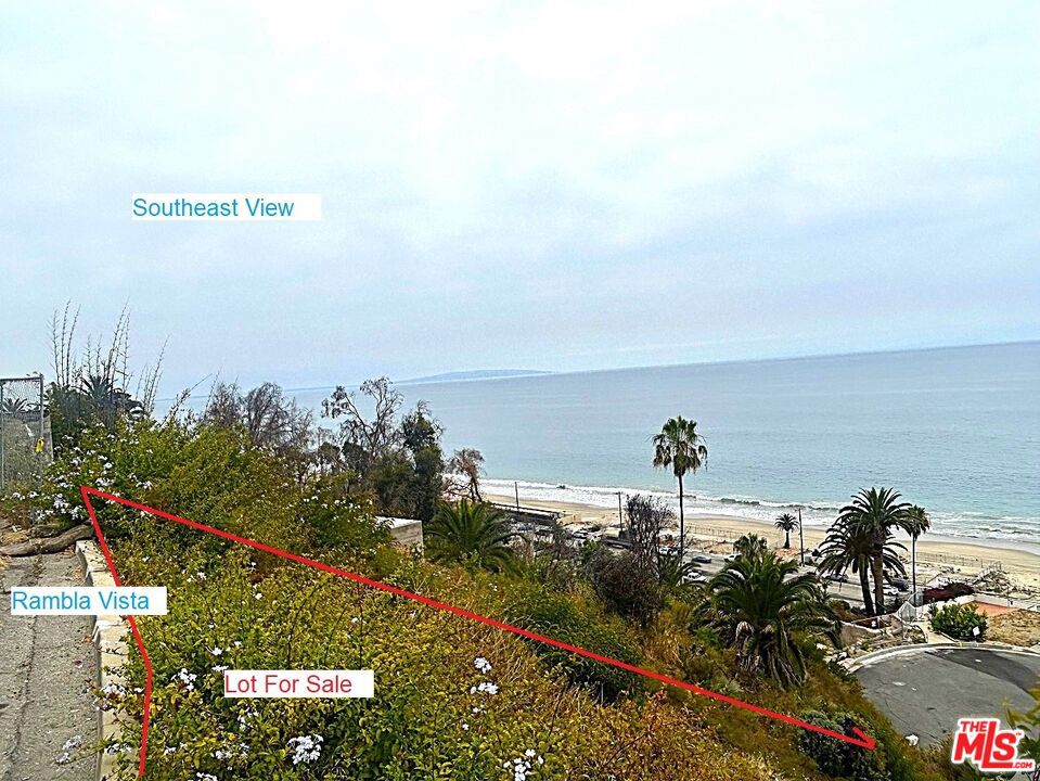 21540 Rambla Vista