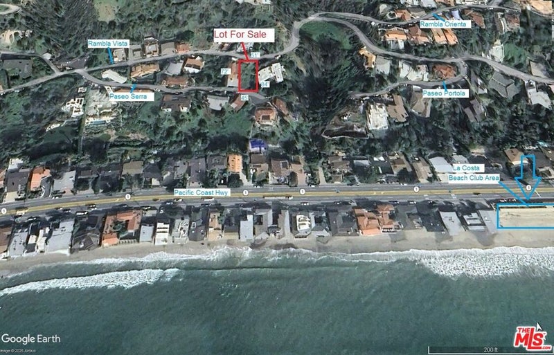 21540 Rambla Vista