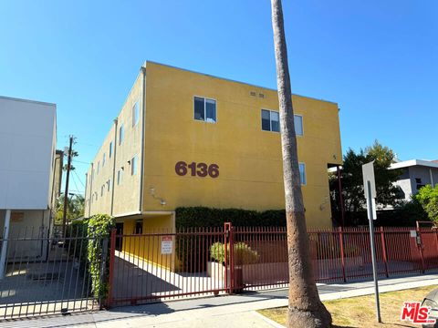 6136 Eleanor Avenue Los Angeles CA 90038