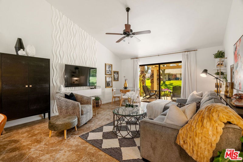 40655 La Costa Circle