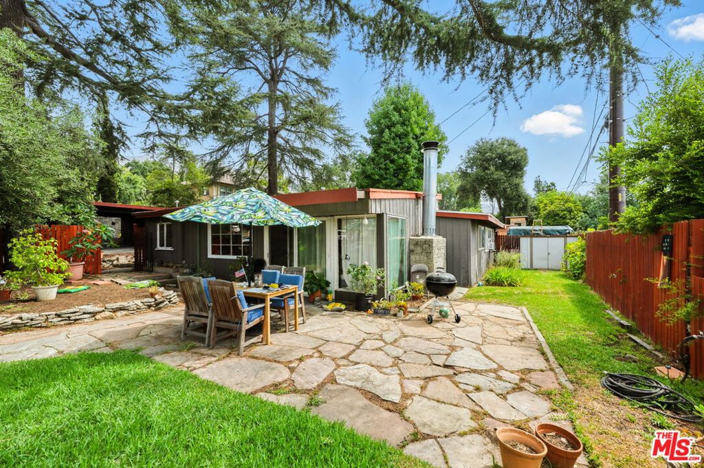 Properties 1 2186 Mar Vista Avenue